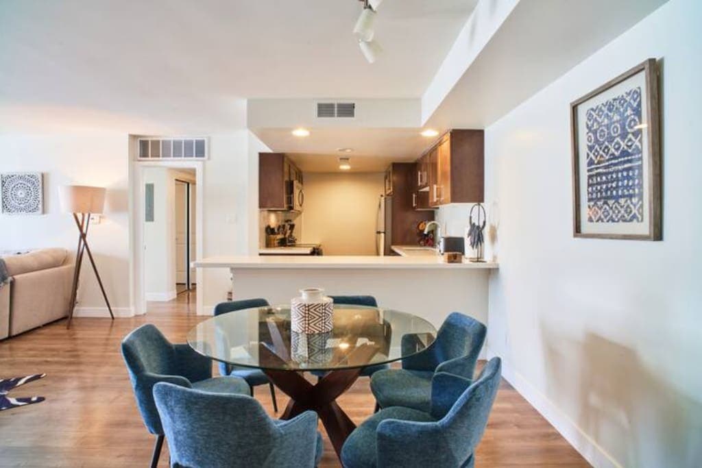 Blue Agate - Seaside Bright 2BR with Marina Views - Image 4