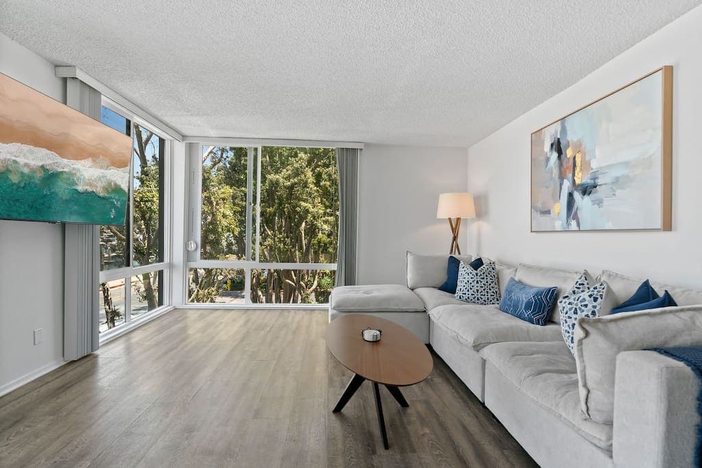 The Diamond Dock - Rare Gem Marina view Pool Jacuzzi Tennis Courts - Image 4