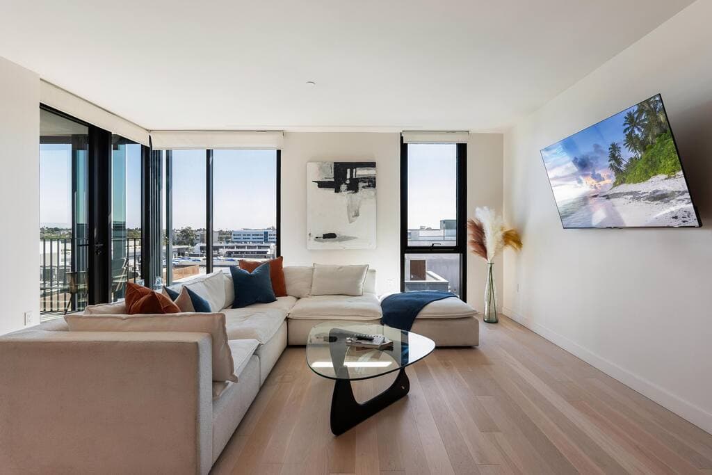 The Rose Quartz - Rooftop Pool, Gym Glamorous Santa Monica 2BR