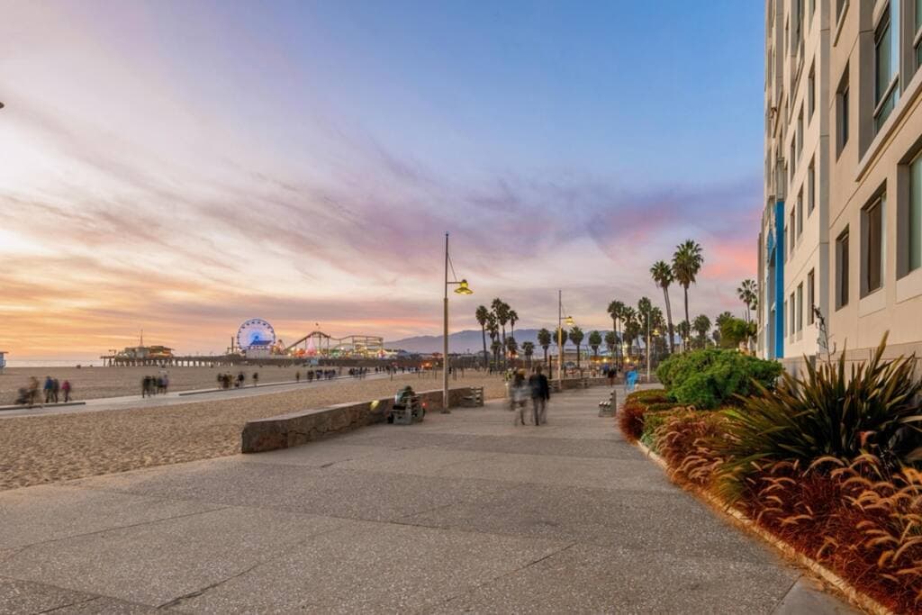 The Sunstone - Panoramic Ocean Beach View Gorgeous Sunsets - Image 4