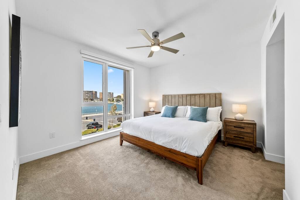 Sapphire Shores | Beach View 2BR Amazing Amenities - Image 4