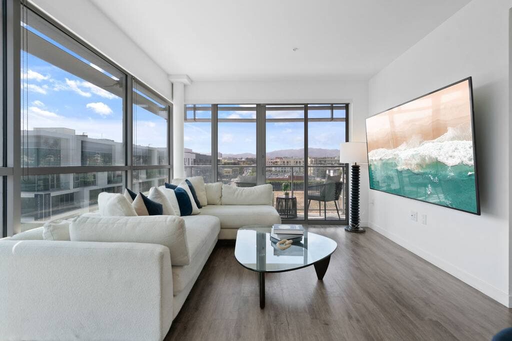 Appartement-terrasse à SM – 2 CH à distance de marche de la plage et des restaurants