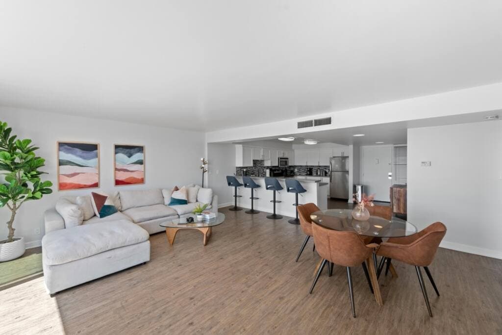 Marina Views 2 chambres | Balcon • Vues • Parking