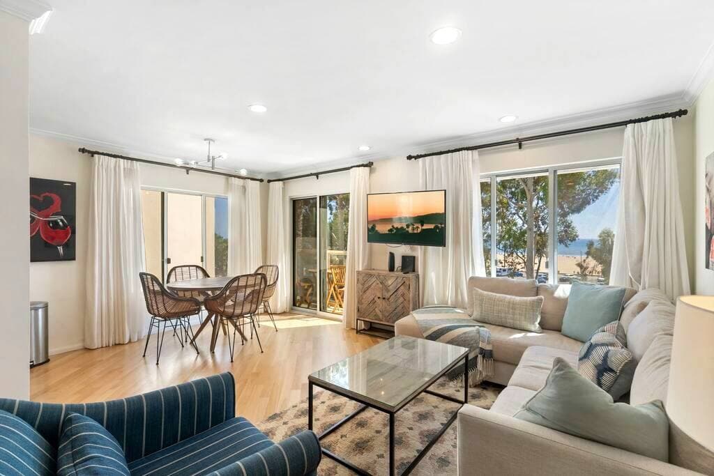 The Andalusite | Oceanfront Steps from the Sand